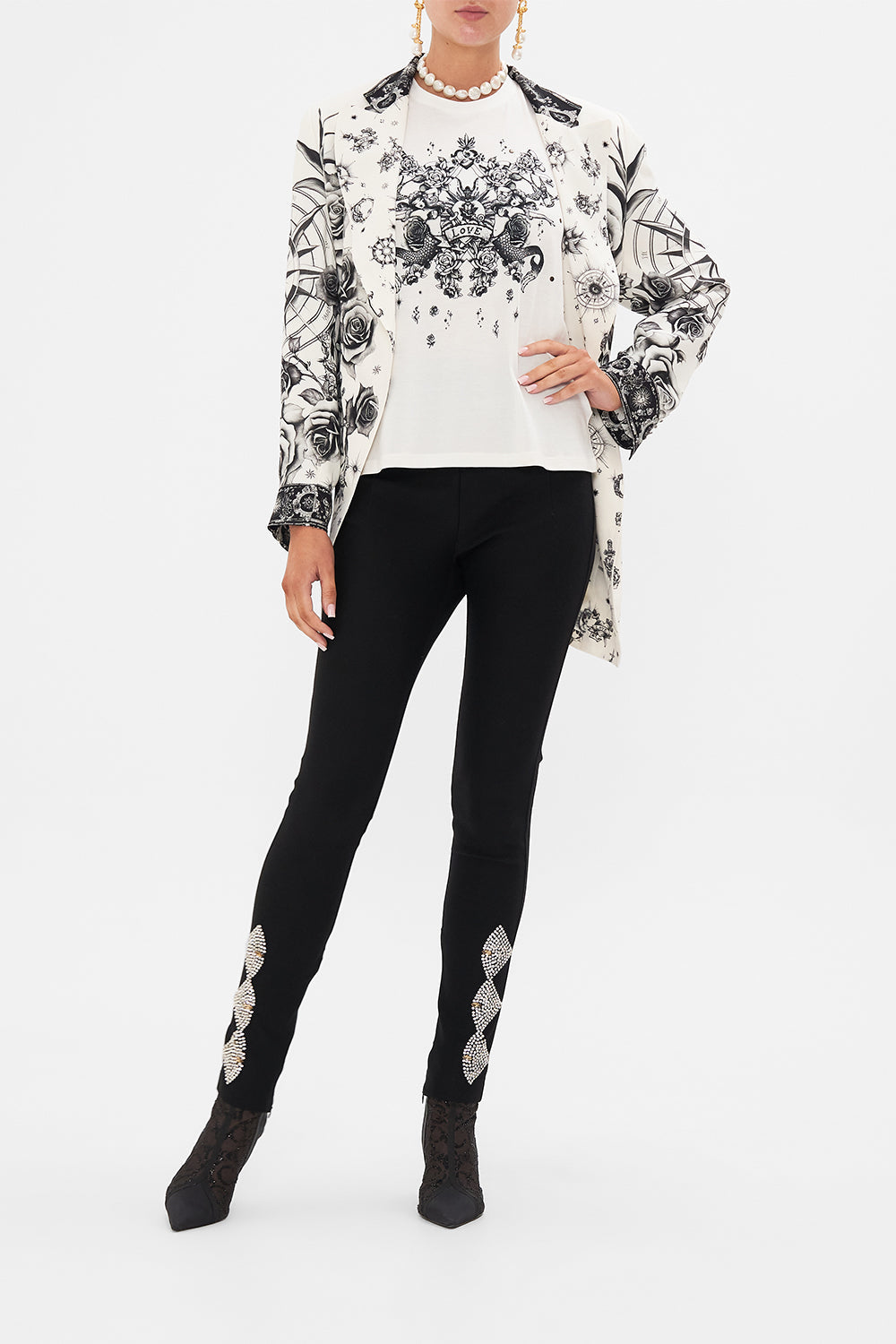 SLIM FIT ROUND NECK T-SHIRT - WHITE TALES OF TATTOO