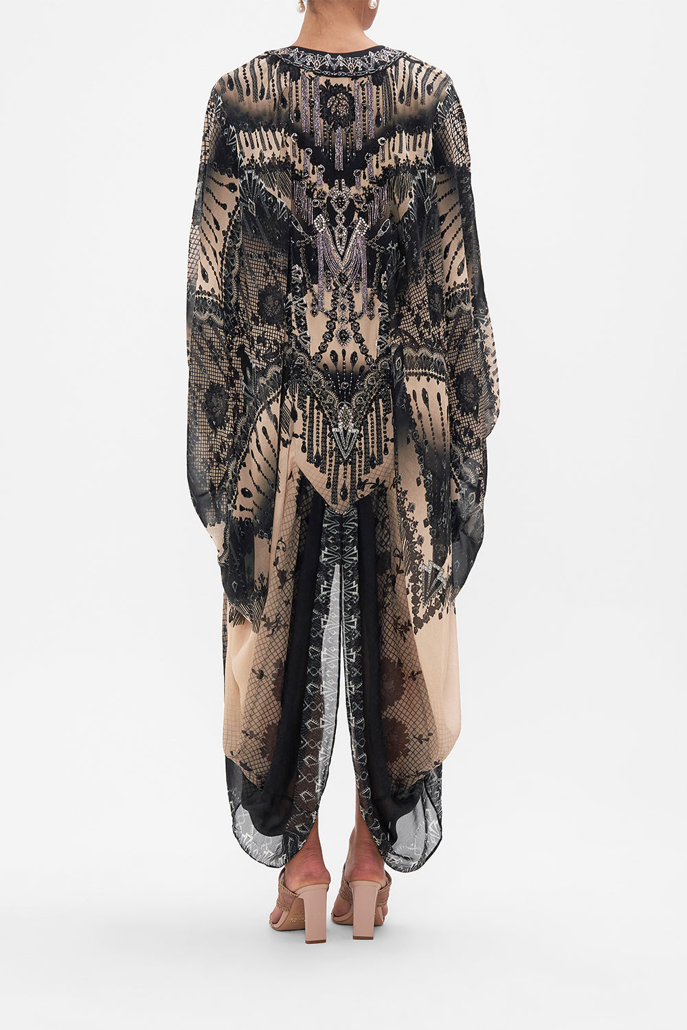 LAYER WITH CB PANEL CURTAIN CALL CHAOS