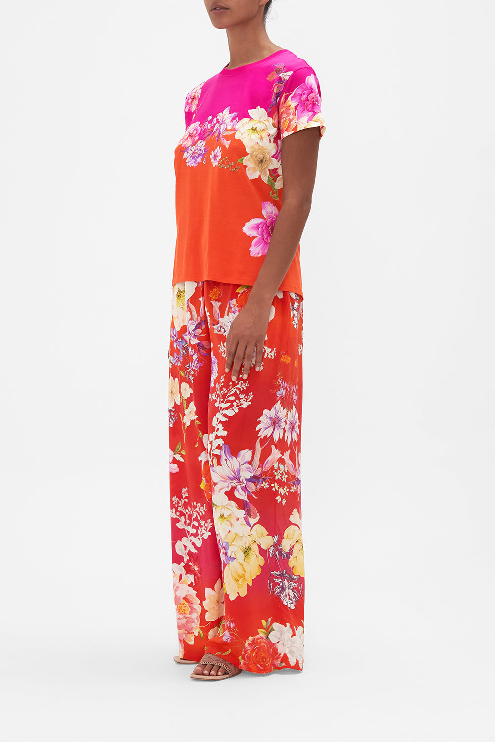 EASY TEE - ALL OVER PRINT KISS AND TELL