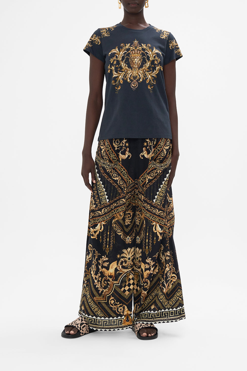 Front view of model wearing CAMILLA black graphic tee in Duomo Dynasty print