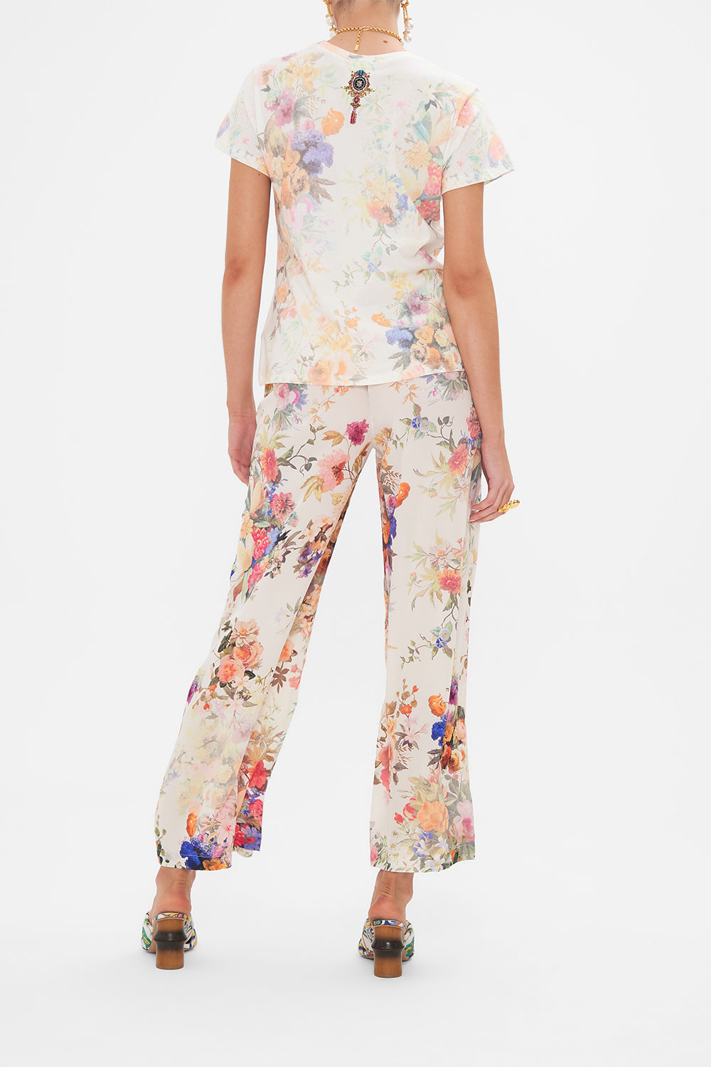 ORGANIC COTTON EASY TEE FRIENDS WITH FRESCOS