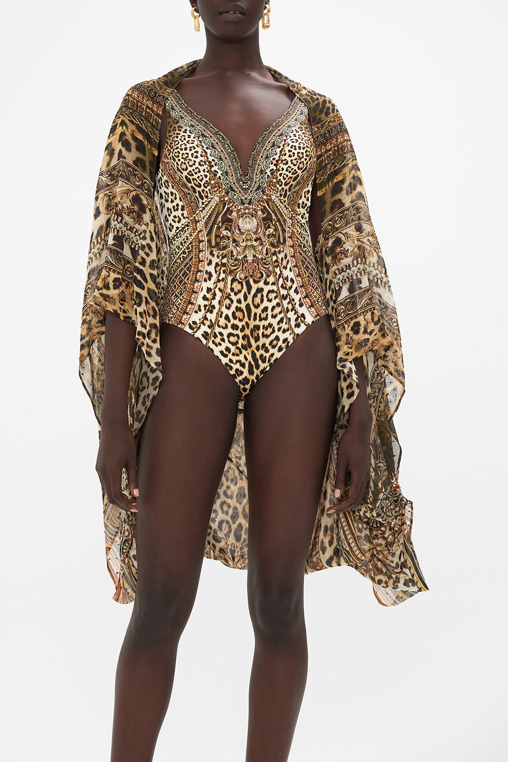 SILK SHRUG STANDING OVATION