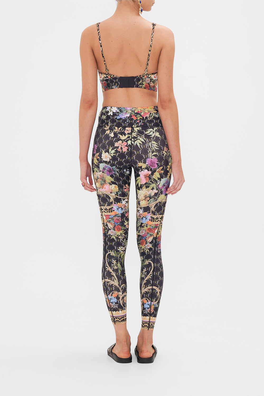 ACTIVE LEGGING WITH SIDE POCKET A GIFT FROM THE BARON