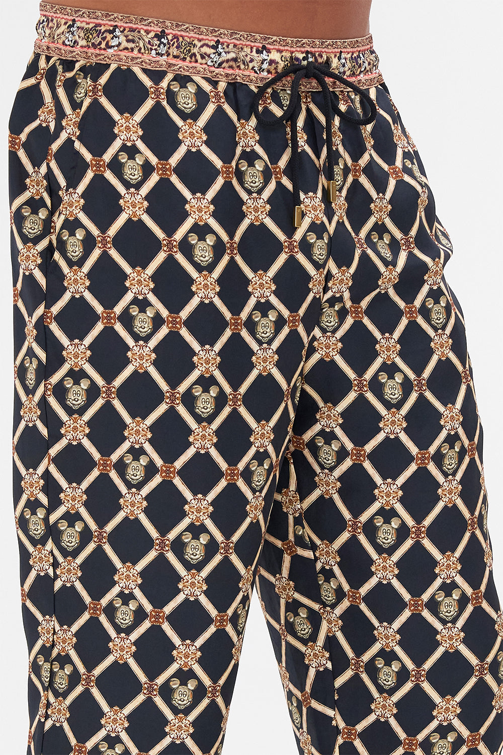 STRAIGHT LEG ELASTICATED WAIST PANT MAXIMUM MICKEY