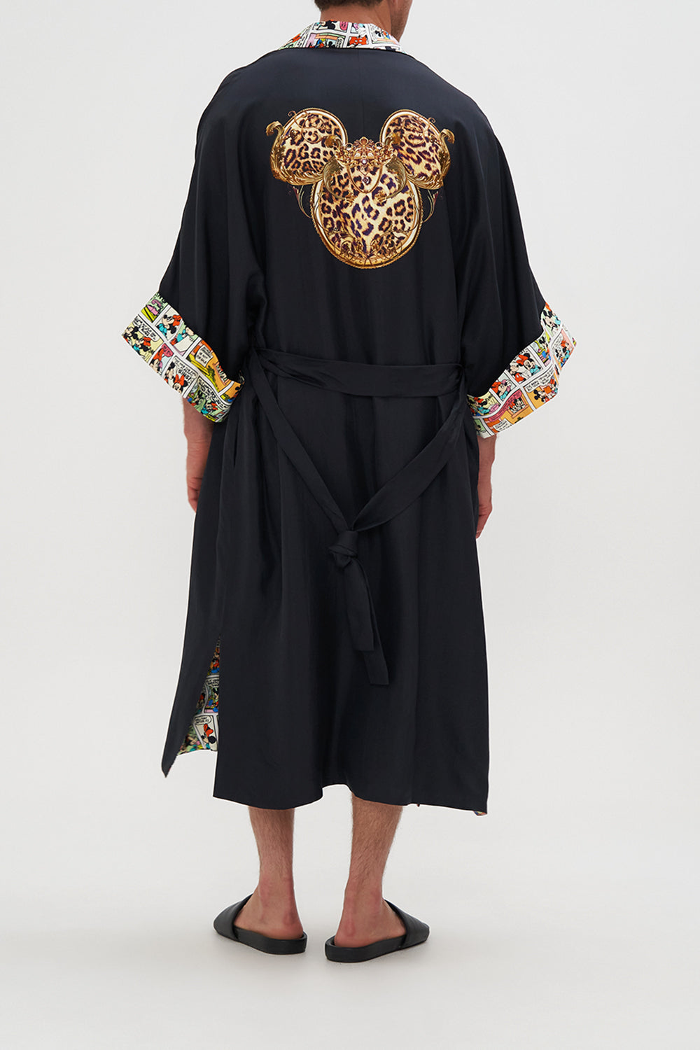 LONG LINE REVERSIBLE ROBE MICKEY TAKES A TRIP
