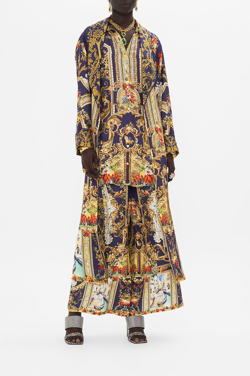 LONG ROBE WITH TIE VENICE VIGNETTE