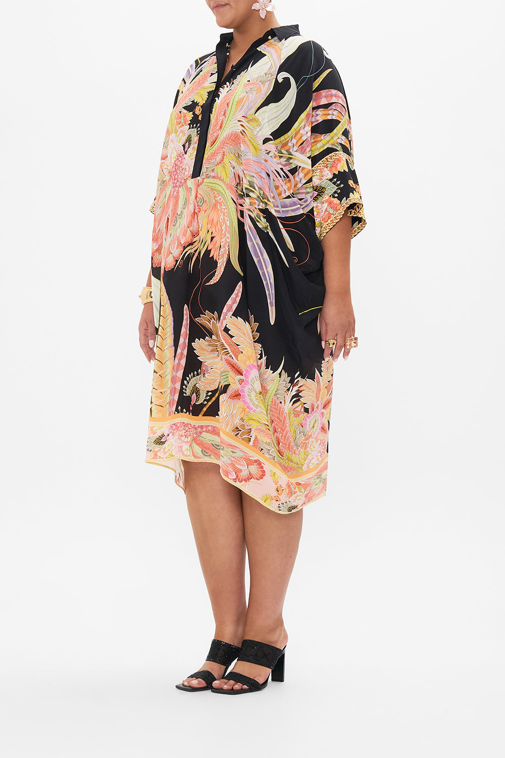 BATWING KAFTAN LADY OF THE MOON