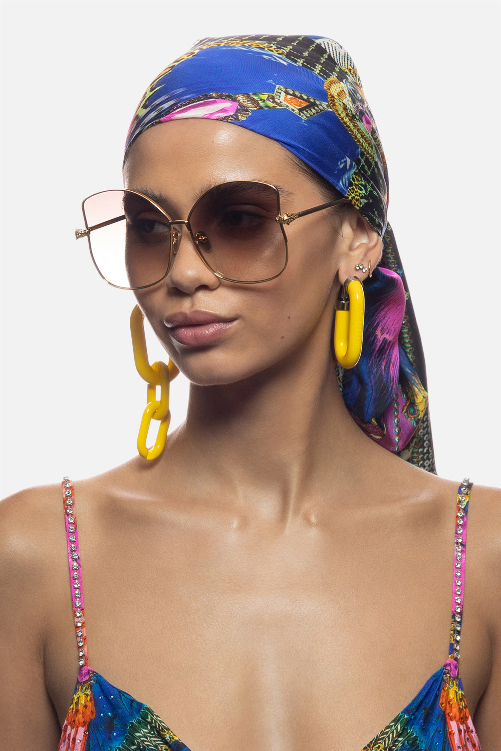 POOL SIDE PEDIGREE
SUNGLASSES SOFT GOLD