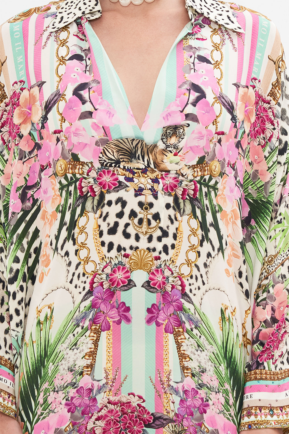 WING COLLAR KAFTAN DEAR AMORE MIO