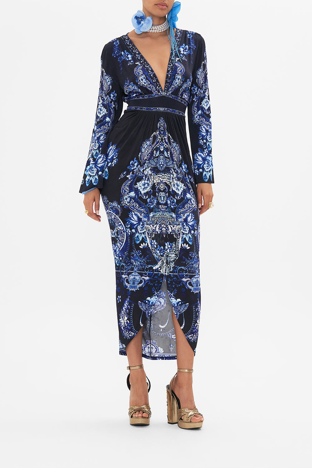 Front view of model wearing CAMILLAjersey dress in Delft Dynasty print