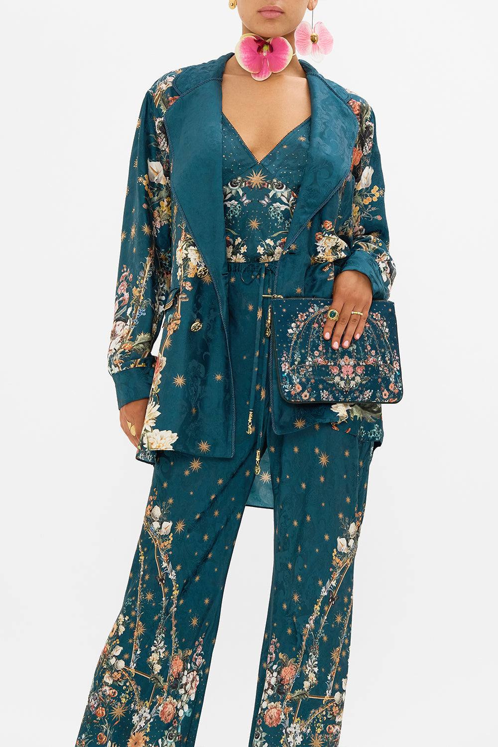 CAMILLA clutch bag in She Who Wears The Crown print