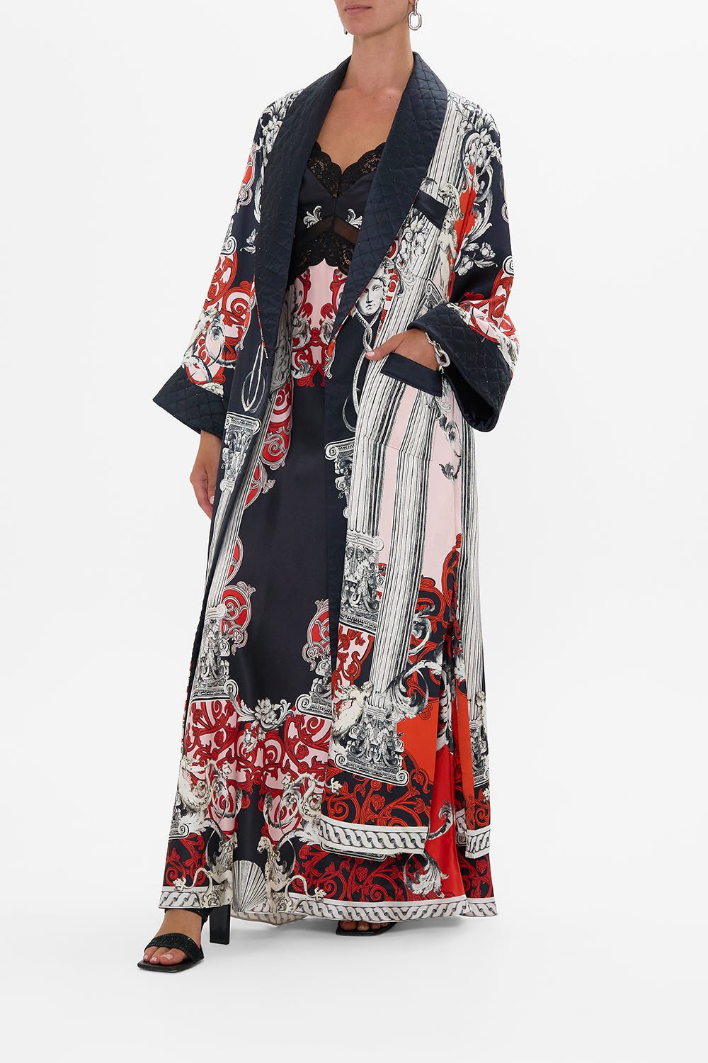 LONG ROBE WITH FLARED SLEEVE MARK OF MEDUSA