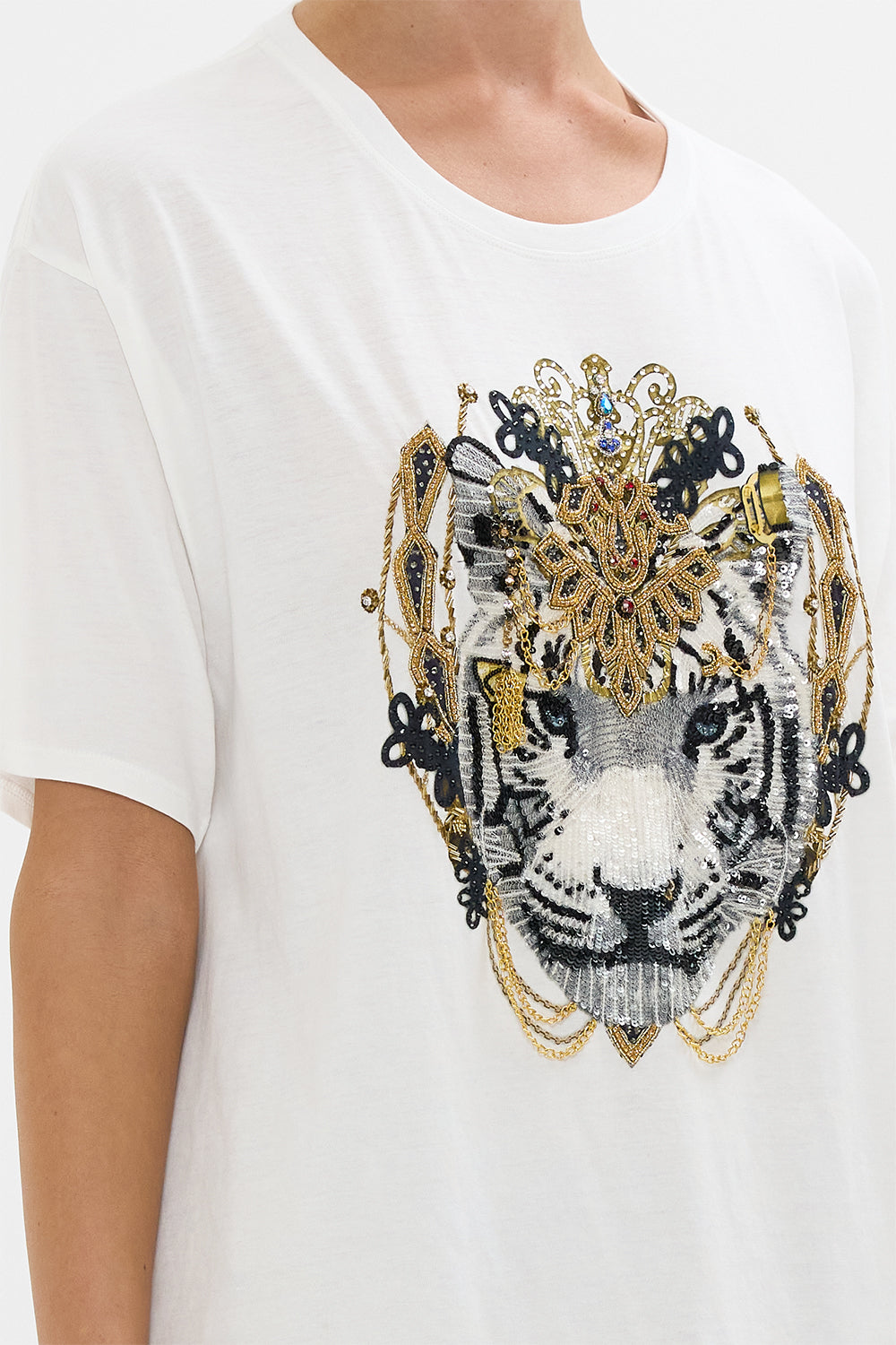 CAMILLA Oversized Band Tee White The Throne Room print