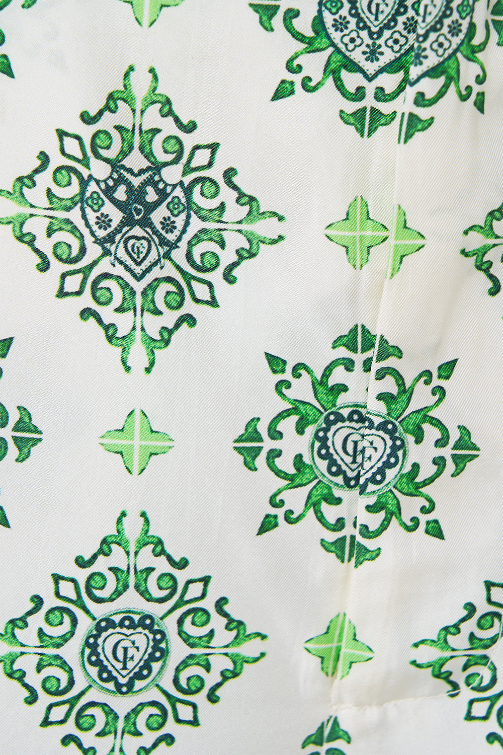 FIXED WAIST MID LENGTH WALK SHORT CORRIDOR OF CALM