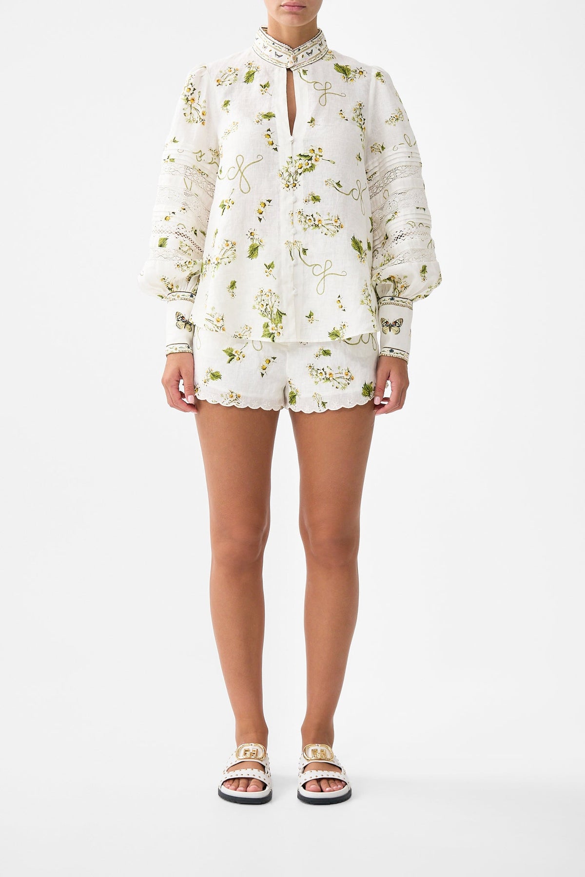 The CAMILLA Buttoned Collar Blouse With Blouson Sleeve in our Botanical Utopia print.