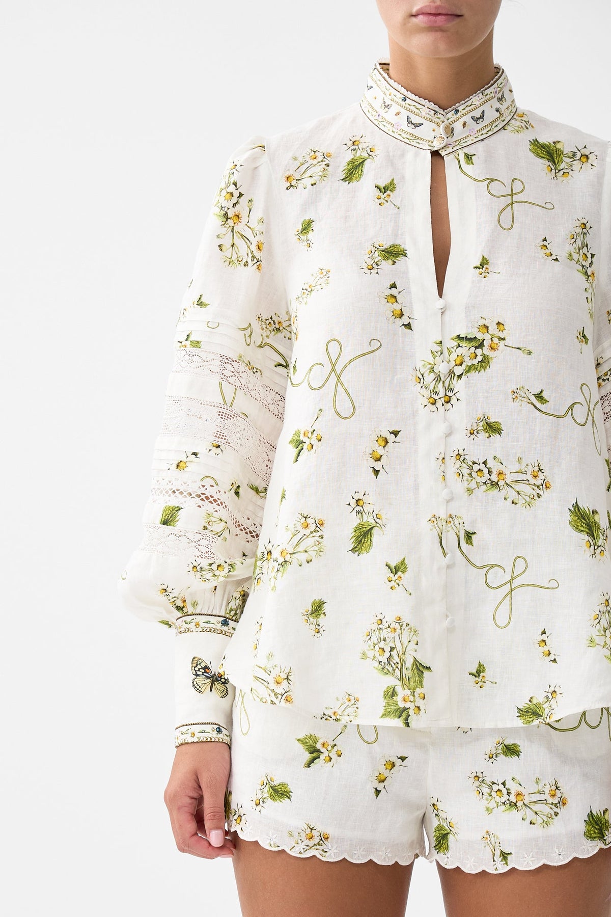 The CAMILLA Buttoned Collar Blouse With Blouson Sleeve in our Botanical Utopia print.