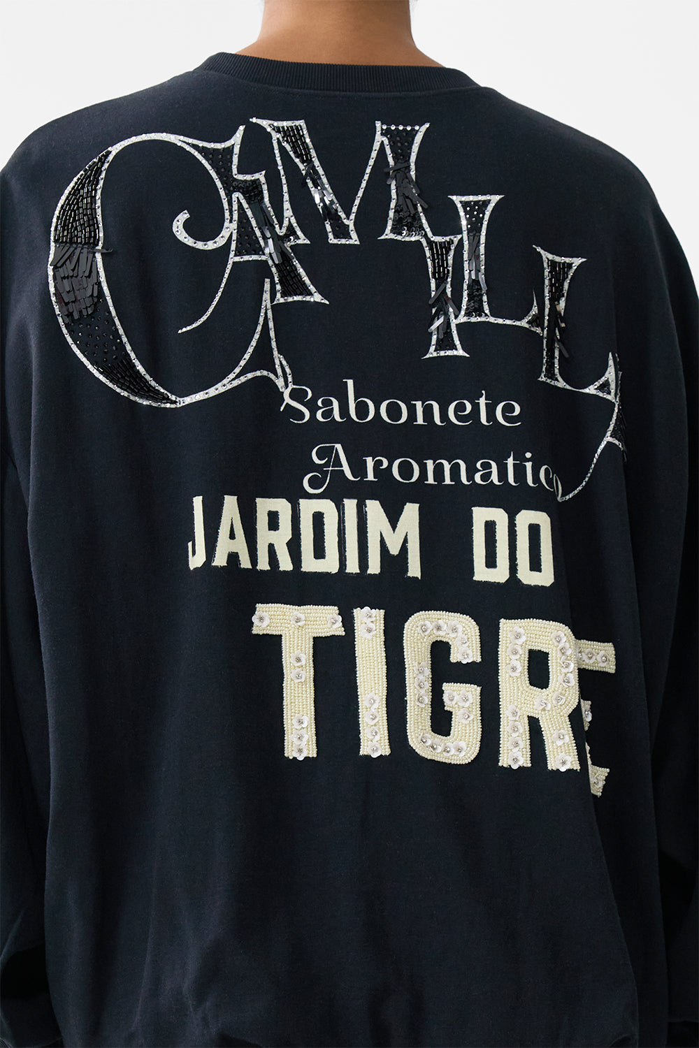 TUCK DETAIL SWEATER - BLACK PERFUMED IN PORTO