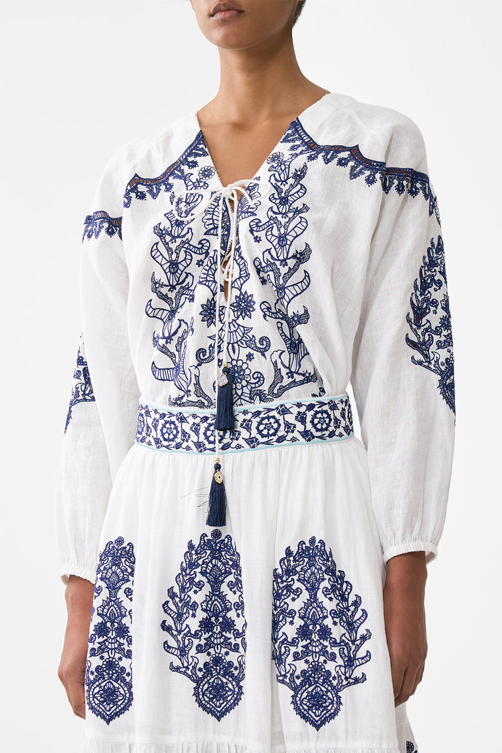 LACE UP BLOUSE ISNIK LULLABY