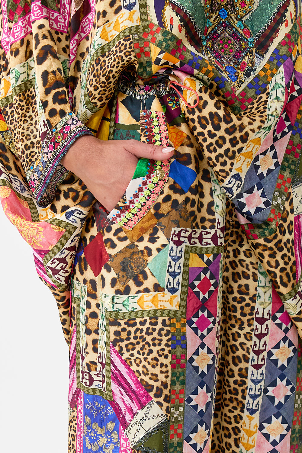 PARACHUTE PANT EMBROIDERED EVER AFTER