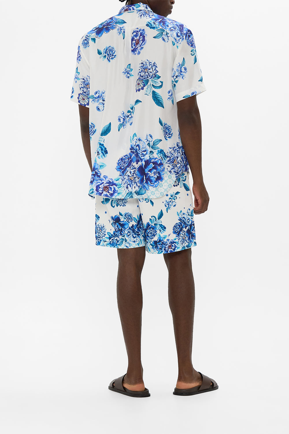 SHORT SLEEVE OVERSIZED SHIRT A CERAMIC GARDEN