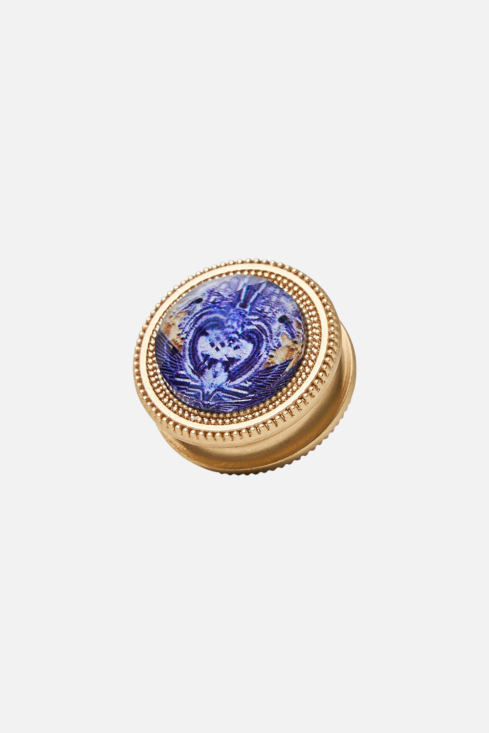 GOLD CLOTHING MAGNETS DANCING WITH DAYLIGHT