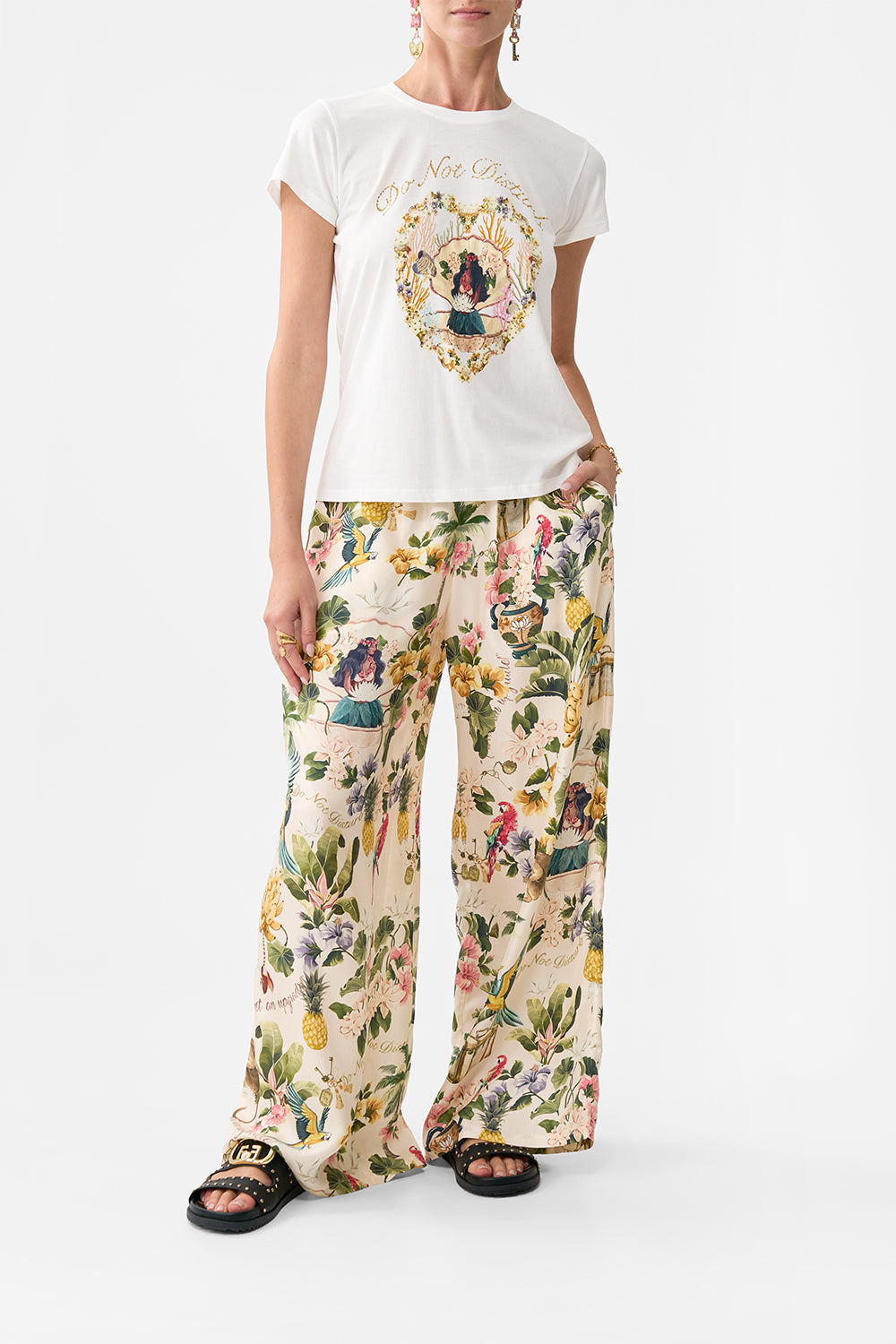 SLIM FIT ROUND NECK T-SHIRT WELCOME TO THE WHITE LOTUS