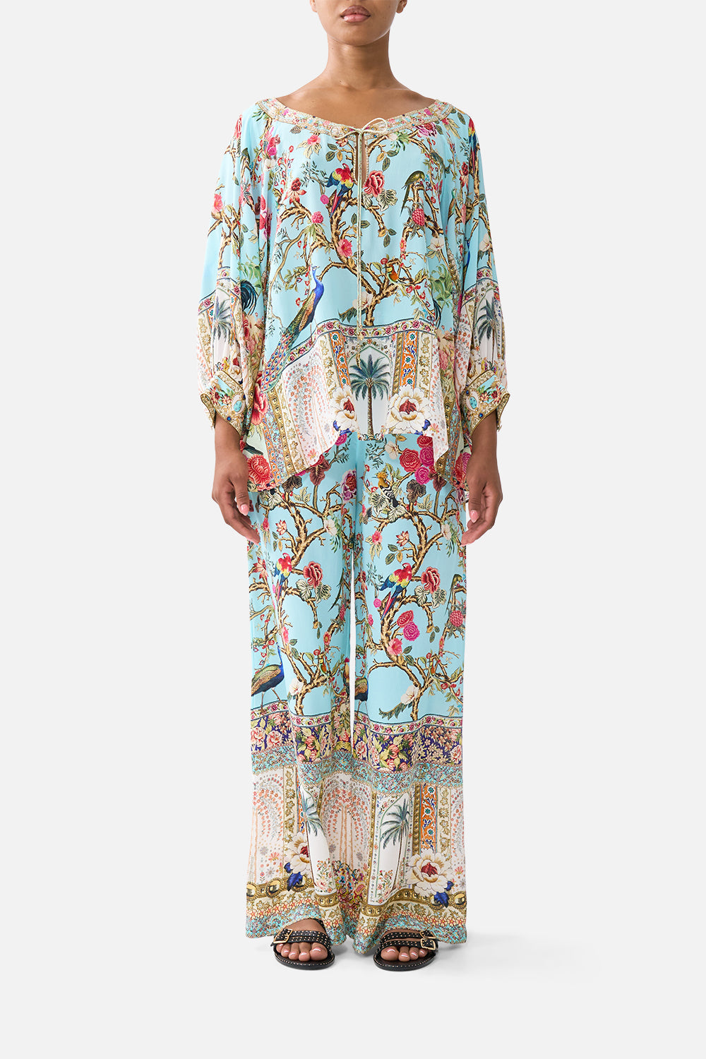 RAGLAN SLEEVE BLOUSE WITH CUFF SULTANS AND QUEENS