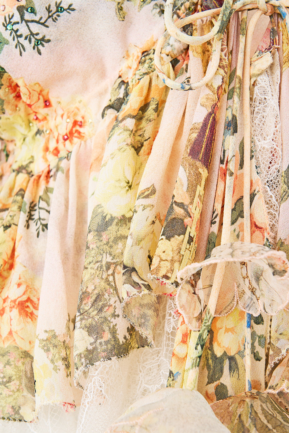 COLD SHOULDER RUFFLE TOP TWILIGHT IN ISTANBUL