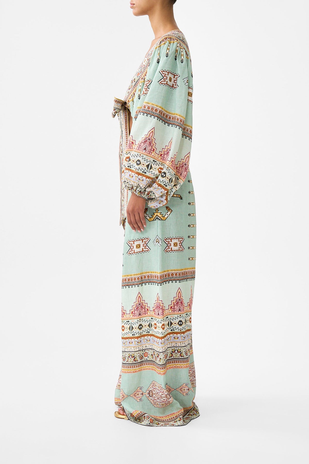 CROPPED BLOUSON SLEEVE TIE FRONT TOP LEGEND HAS IT