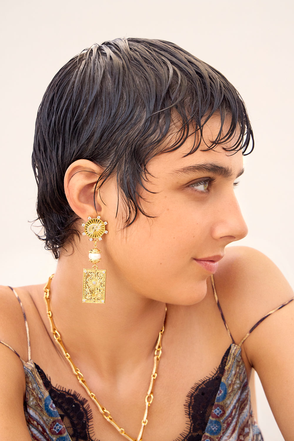 BOHEMIAN BABYLON ASYMMETRICAL CHARM EARRINGS GOLD
