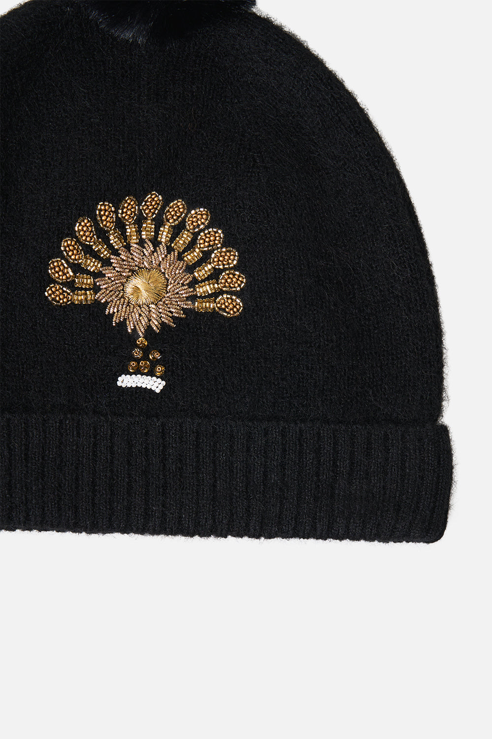 EMBELLISHED BEANIE SOLID BLACK