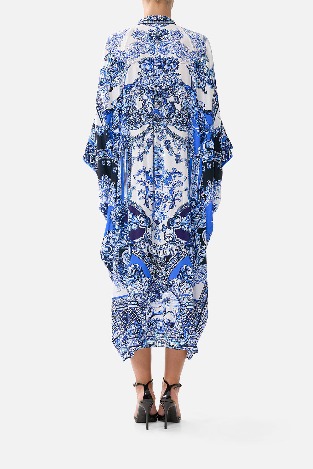 BATWING KAFTAN A TILED WONDERLAND