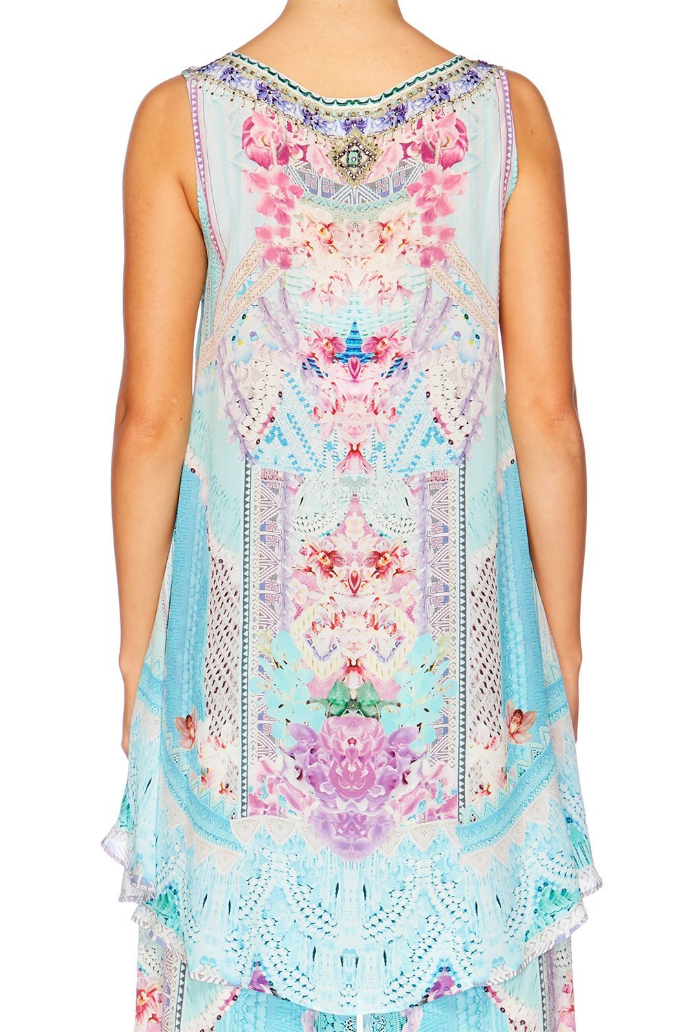 GARDEN STATE SCOOP NECK TOP WITH LONG BACK