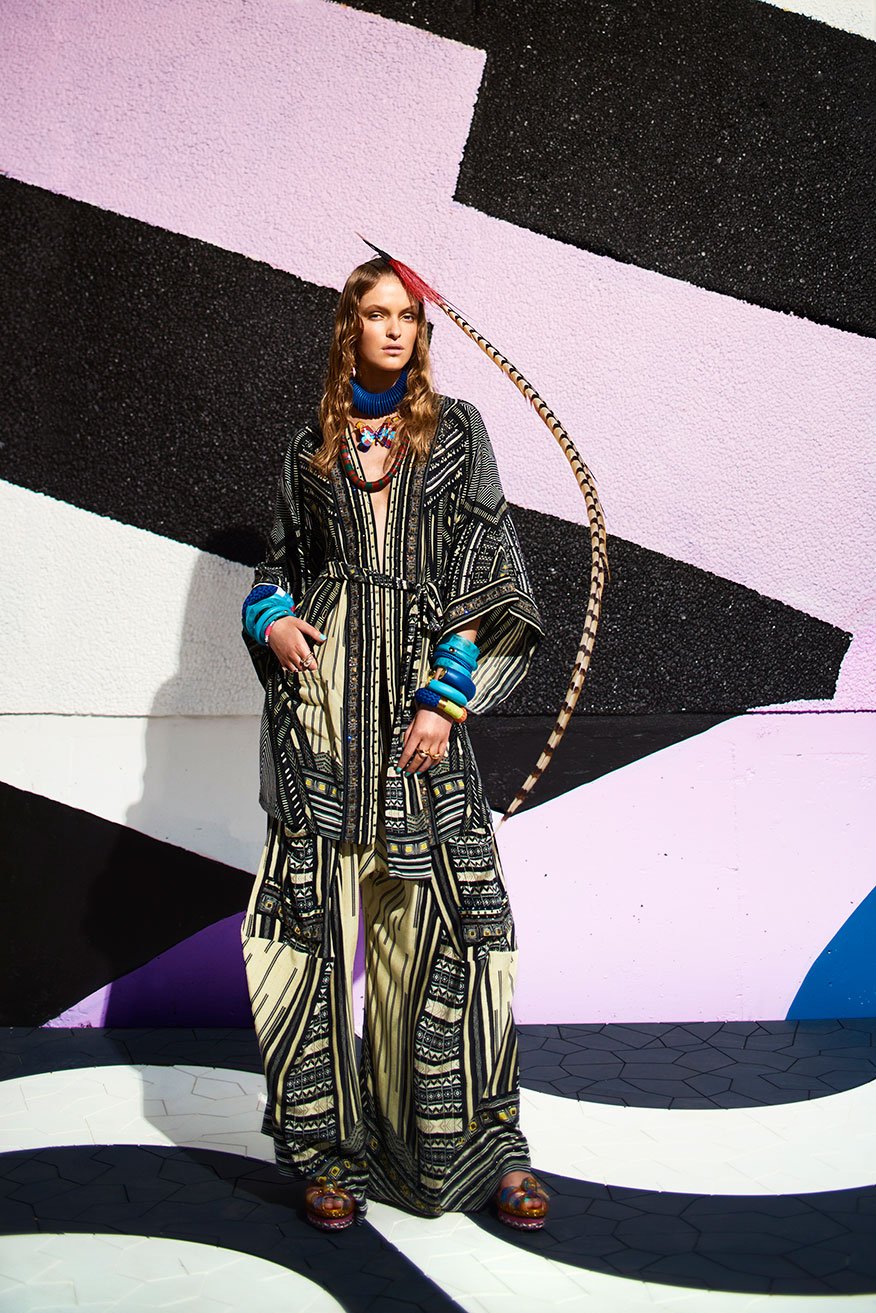 BETWEEN THE LINES KIMONO W TIE BELT