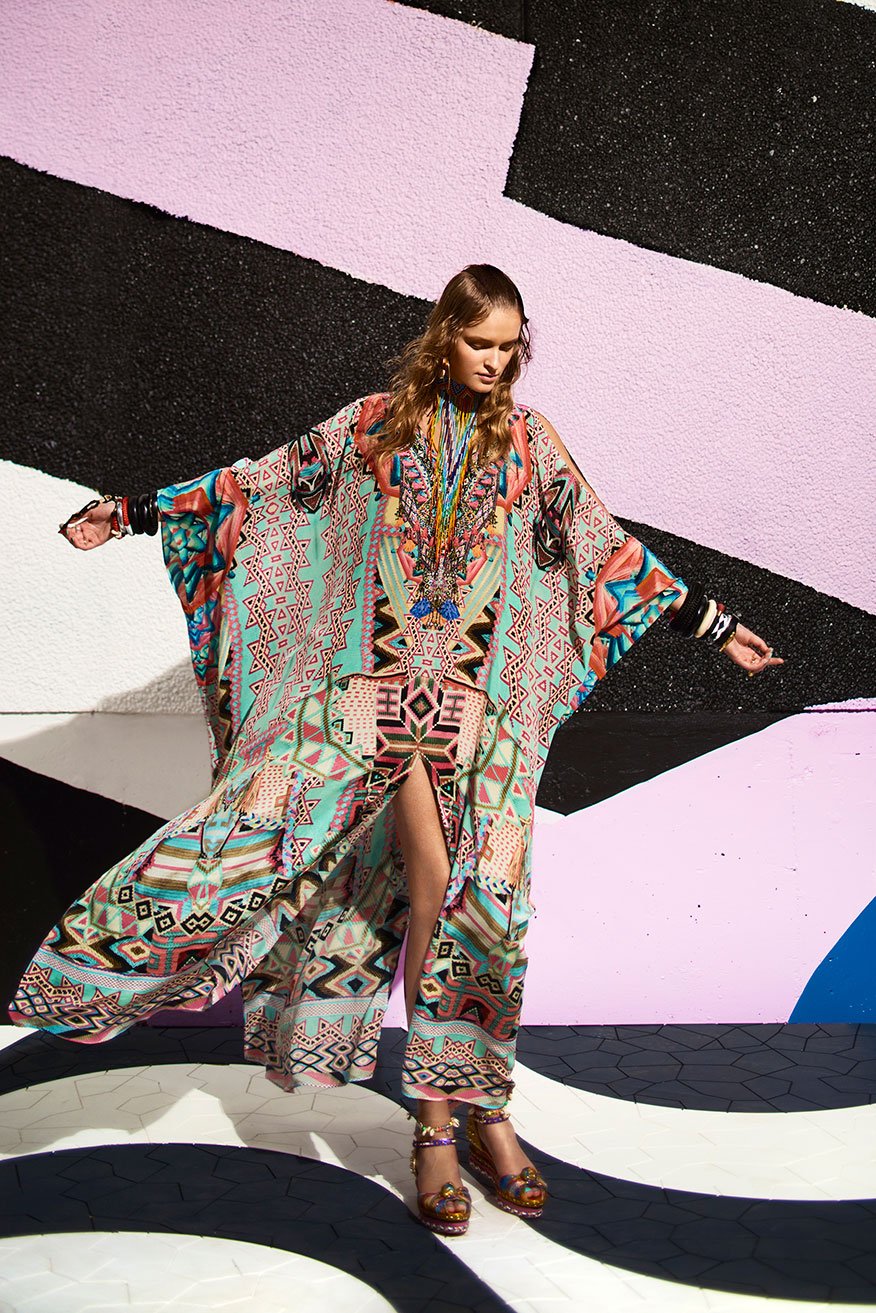 MOCHILLA CHILLER SLIT FRONT & SLEEVE KAFTAN