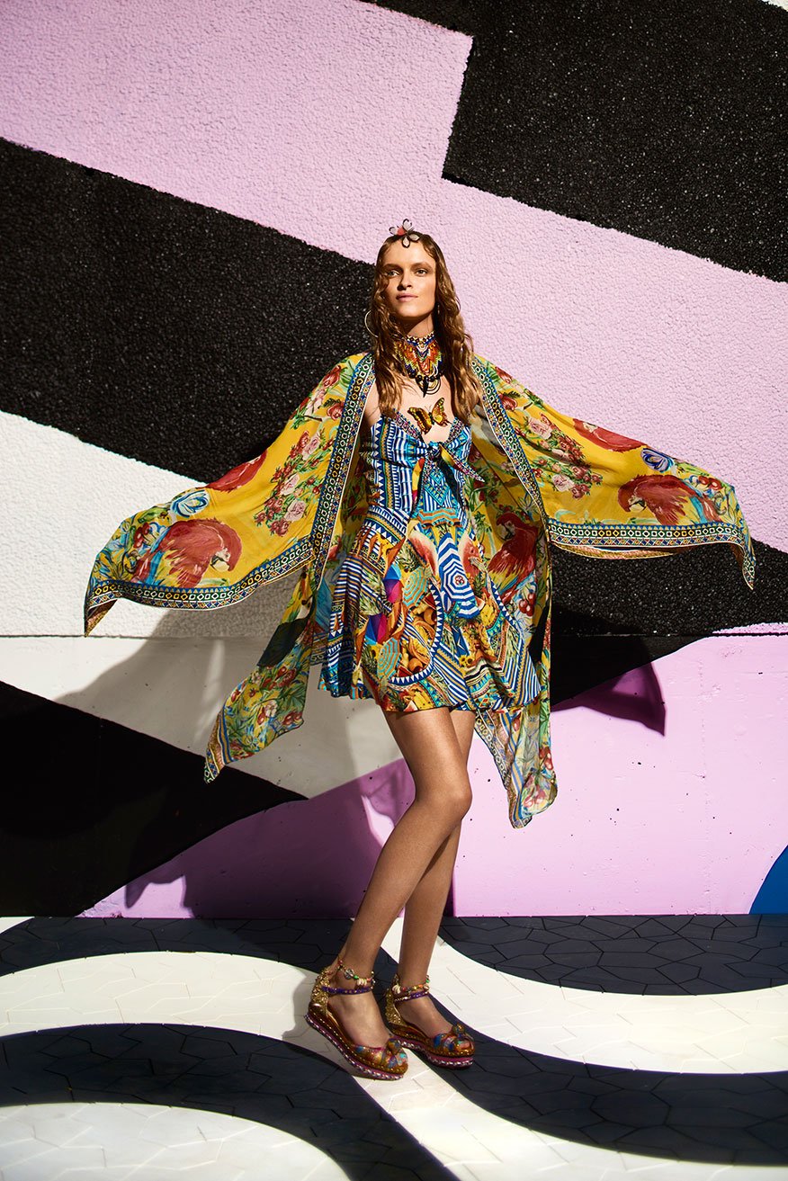 BOOK A SHADE SHORT DRESS W TIE FRONT