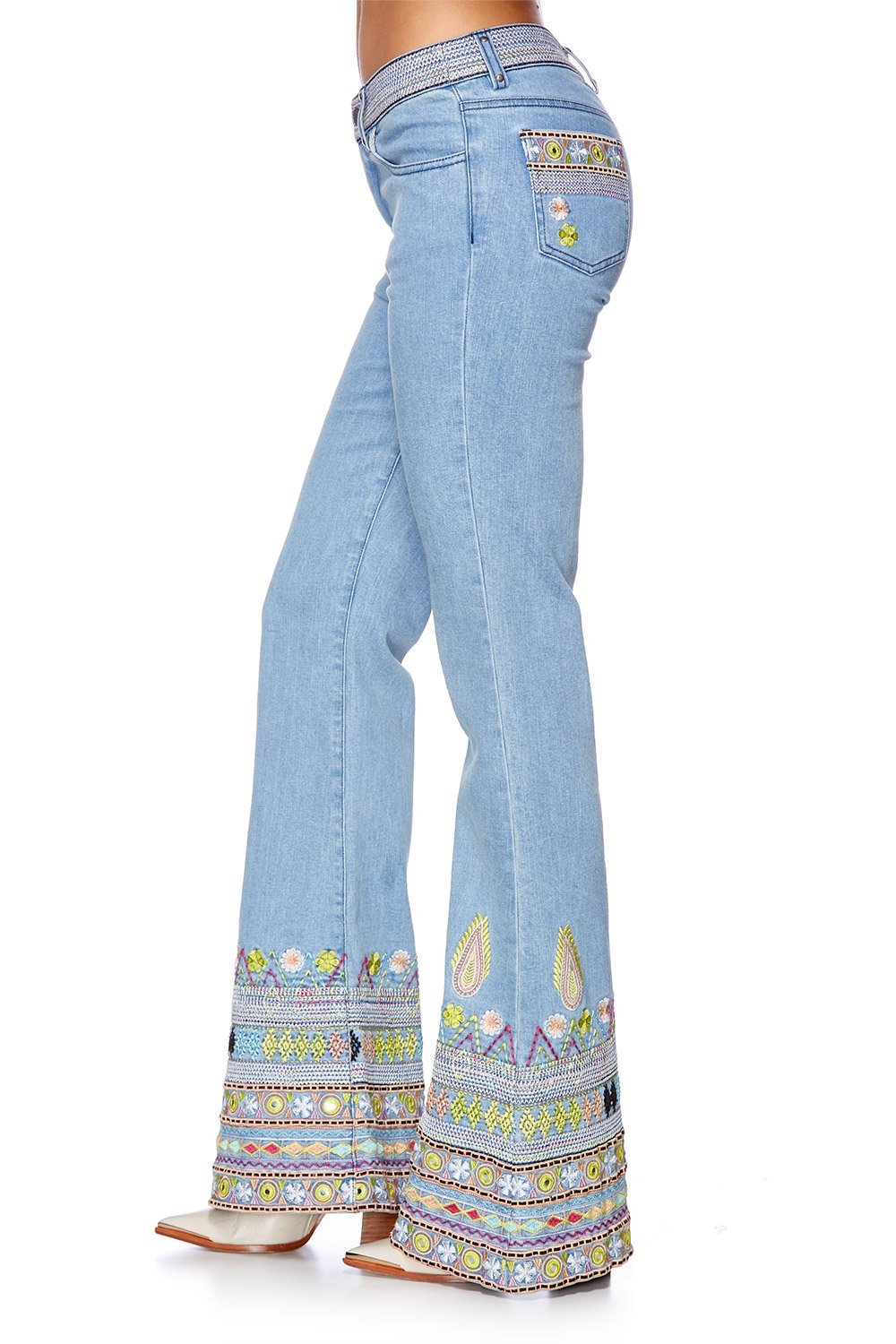 SOUL SISTERS MID RISE FLARED JEAN