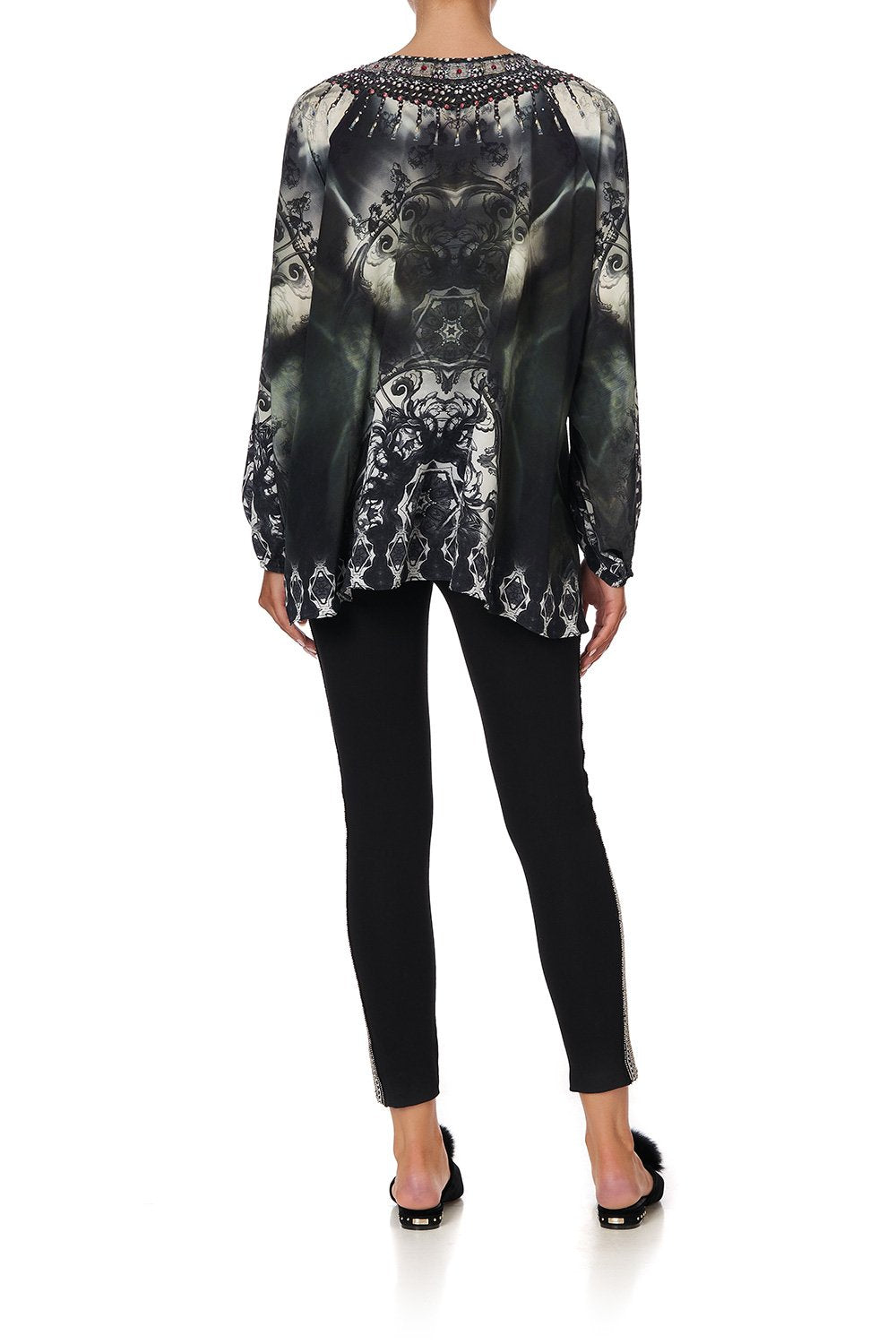 LACE UP BLOUSE IN THE SHADOWS