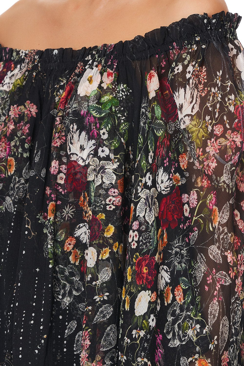 HANDKERCHIEF HEM BLOUSE TO THE GYPSY