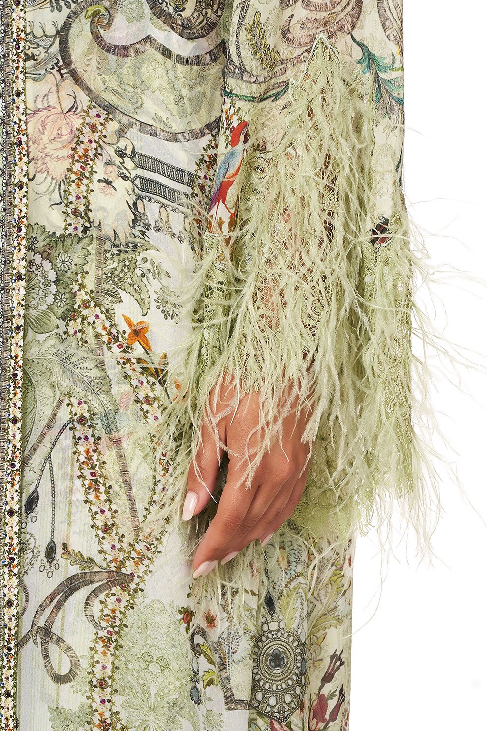 FLARE SLEEVE LONG ROBE BRICK LANE BEEUTY