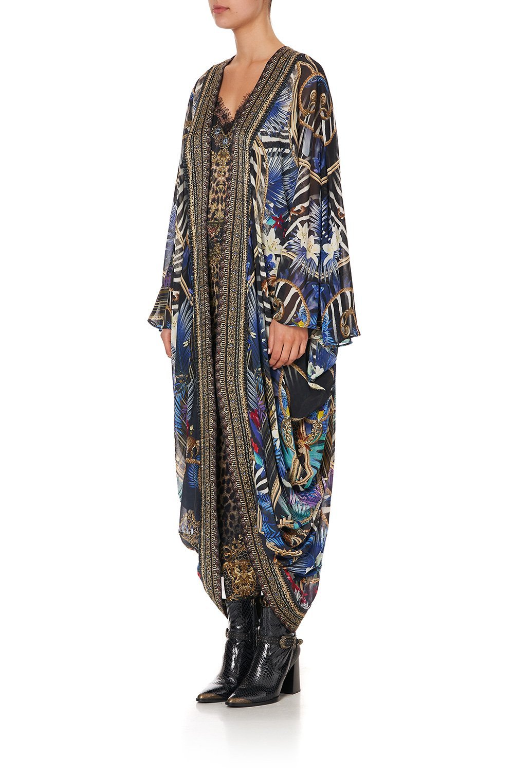 LONGE SLEEVE LONG CAPE RAINBOW ROOM