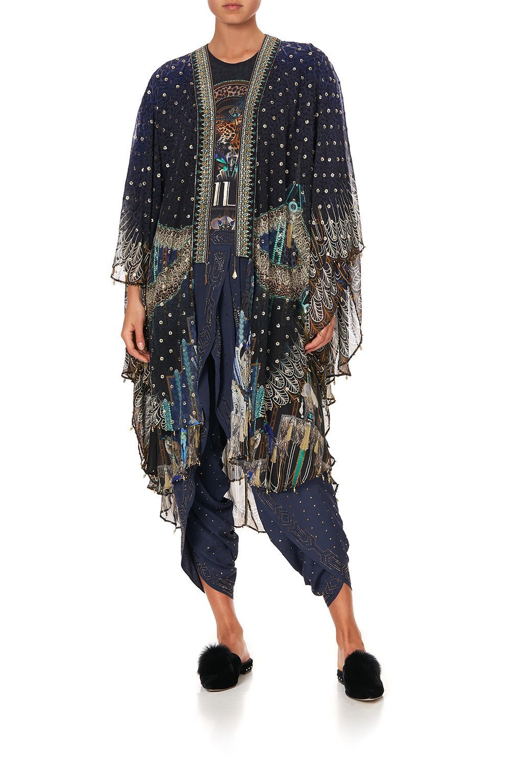 SCALLOPED EDGE LAYER DRIPPING IN DECO