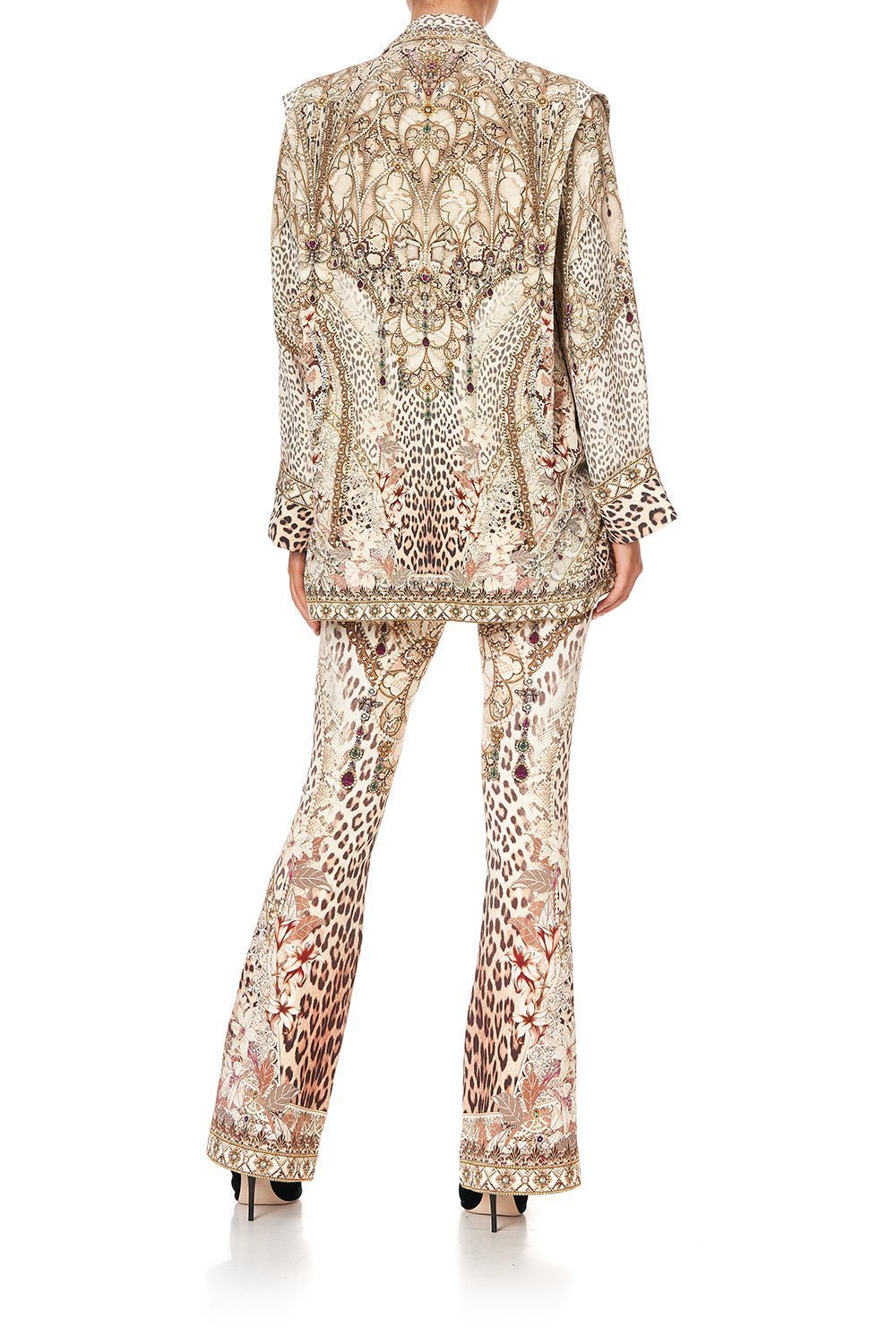 RELAXED BLAZER WITH WIDE CUFF ALL IS NOUVEAU