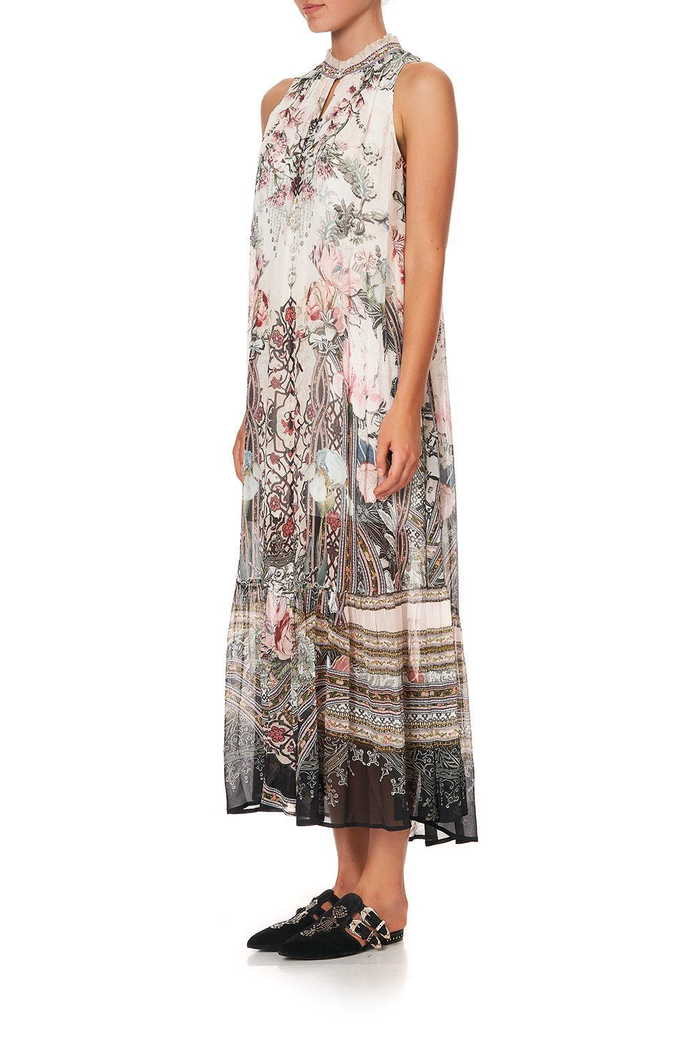 HIGH NECK KEYHOLE DRESS ROMANCE IS BORN