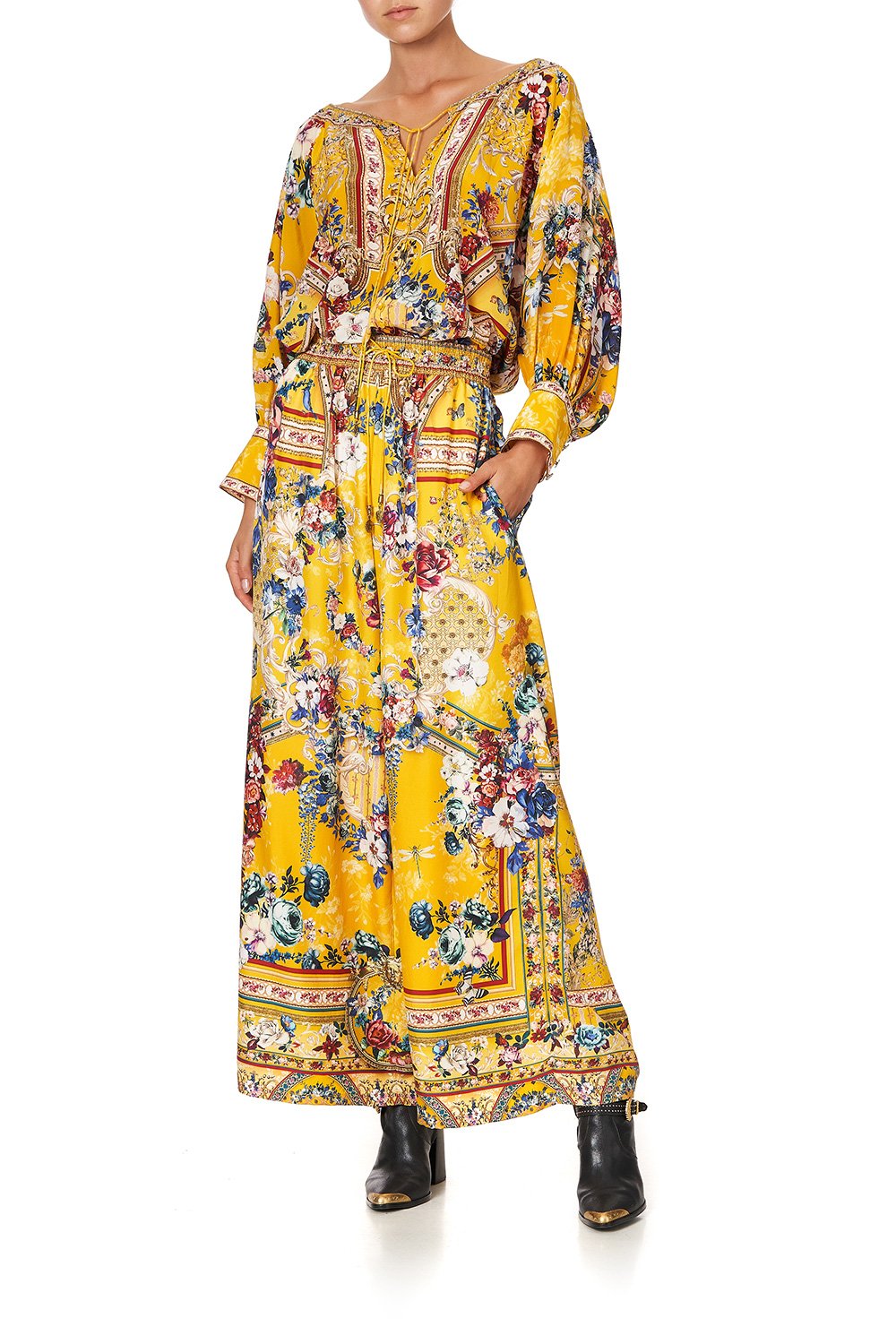 RAGLAN SLEEVE BUTTON UP TOP CROWNED ROSES