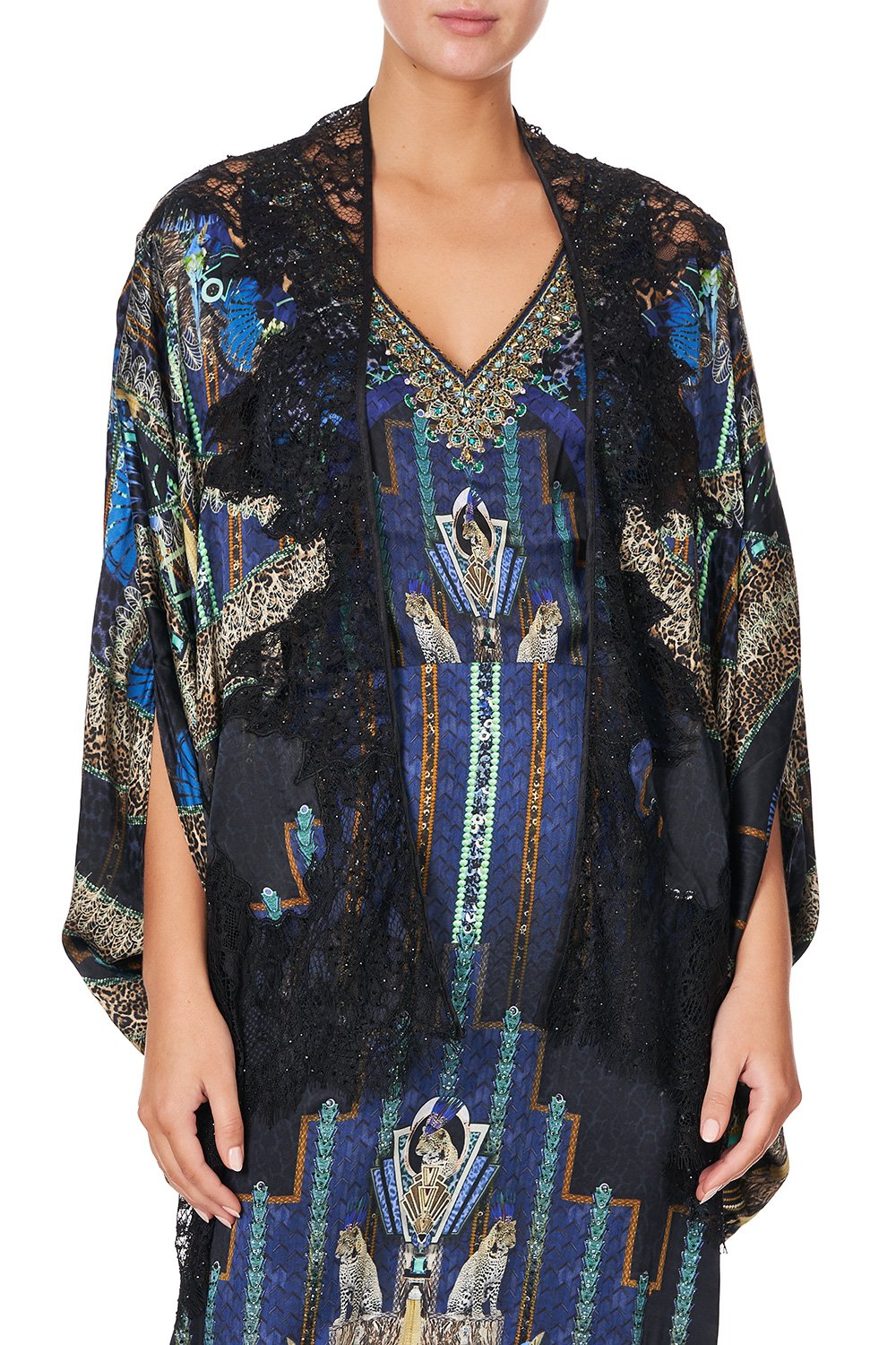 OPEN FRONT CAPE WITH LACE DRIPPING IN DECO