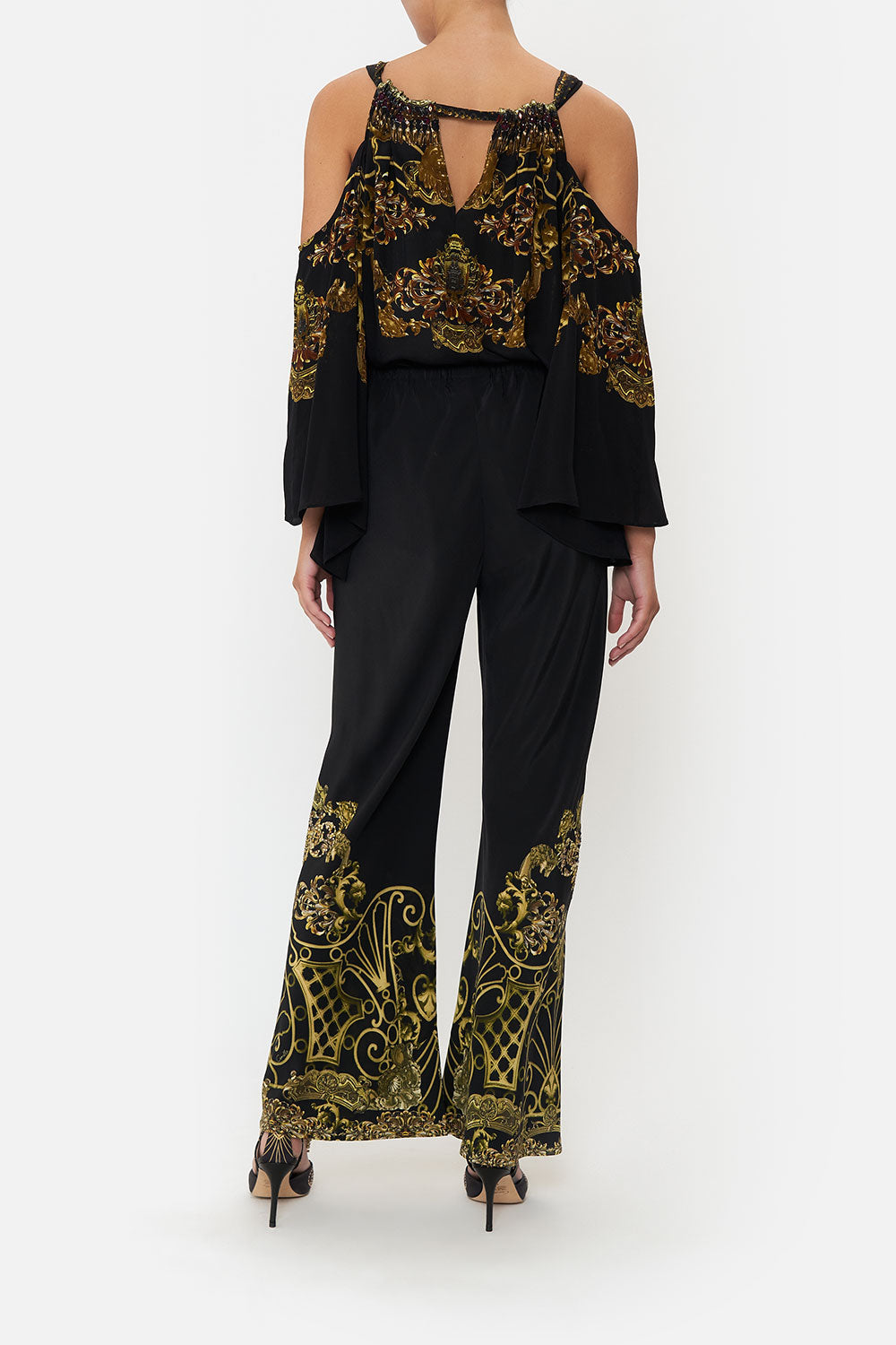 DROP SHOULDER FLARED TOP SHADOWS OF ARMADA