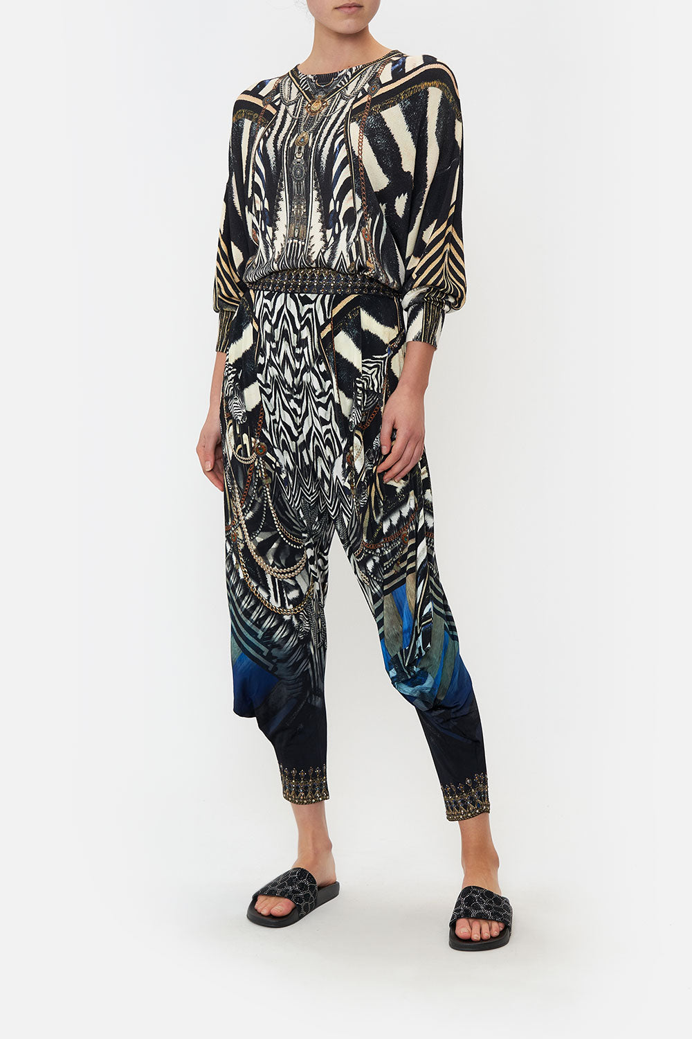 OVERSIZED DROP SHOULDER SIDE SPLIT JUMPER KNIGHT OF THE WILD