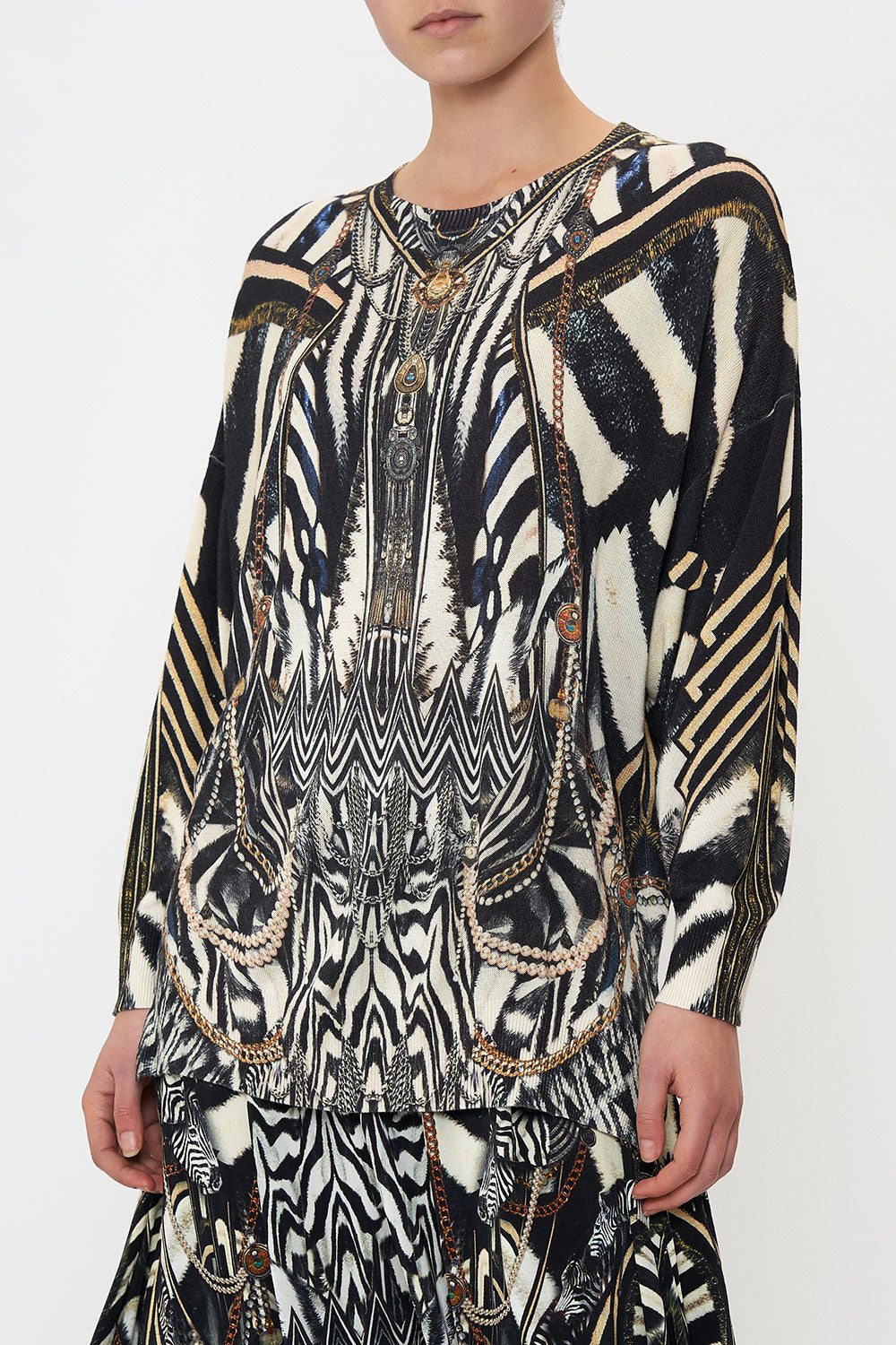 OVERSIZED DROP SHOULDER SIDE SPLIT JUMPER KNIGHT OF THE WILD