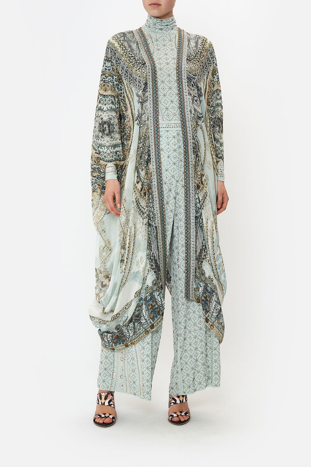 LAYER WITH CENTRE BACK PANEL FREE ESPIRITU